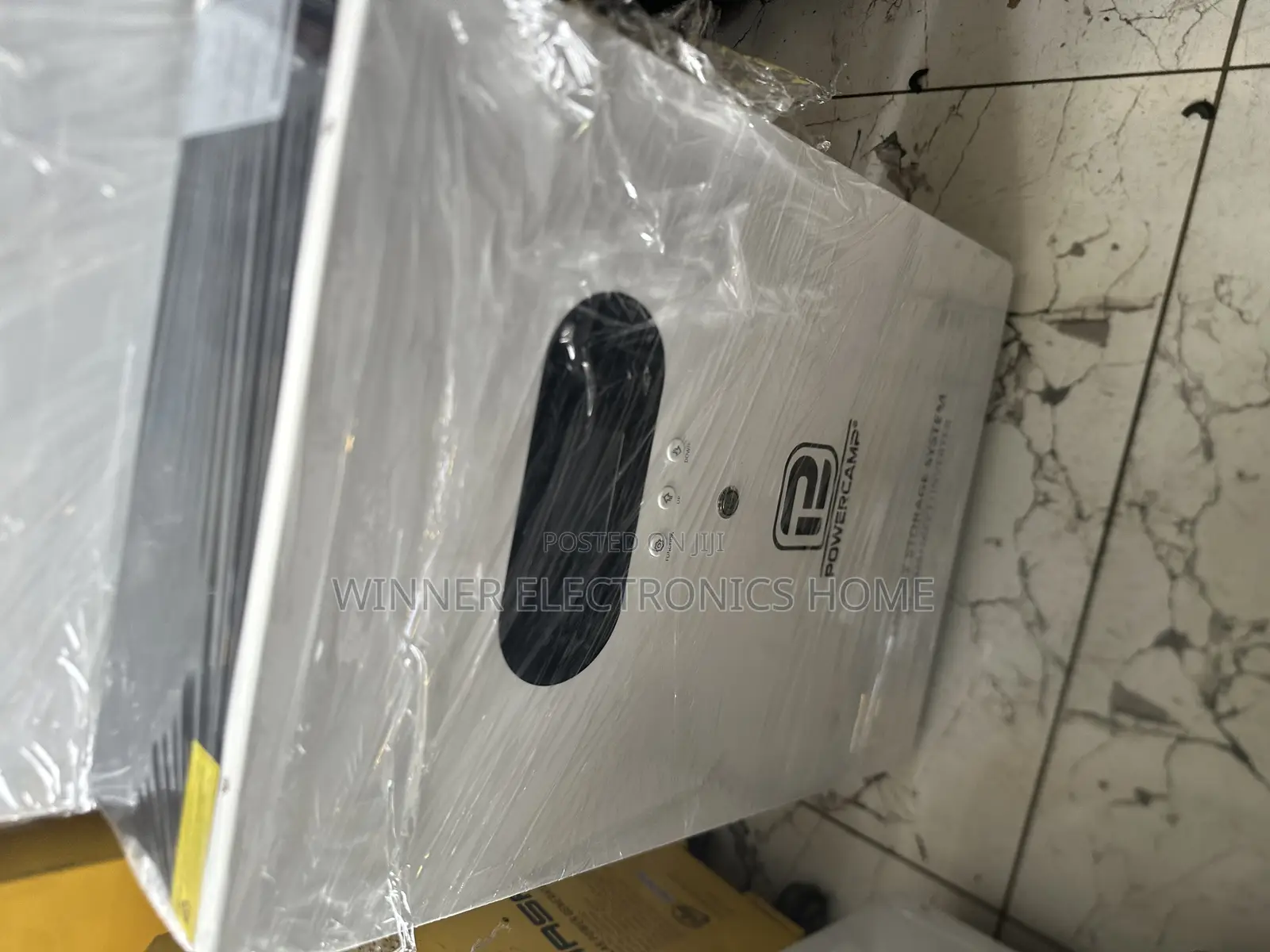Power Camp Inverter 600 Watt