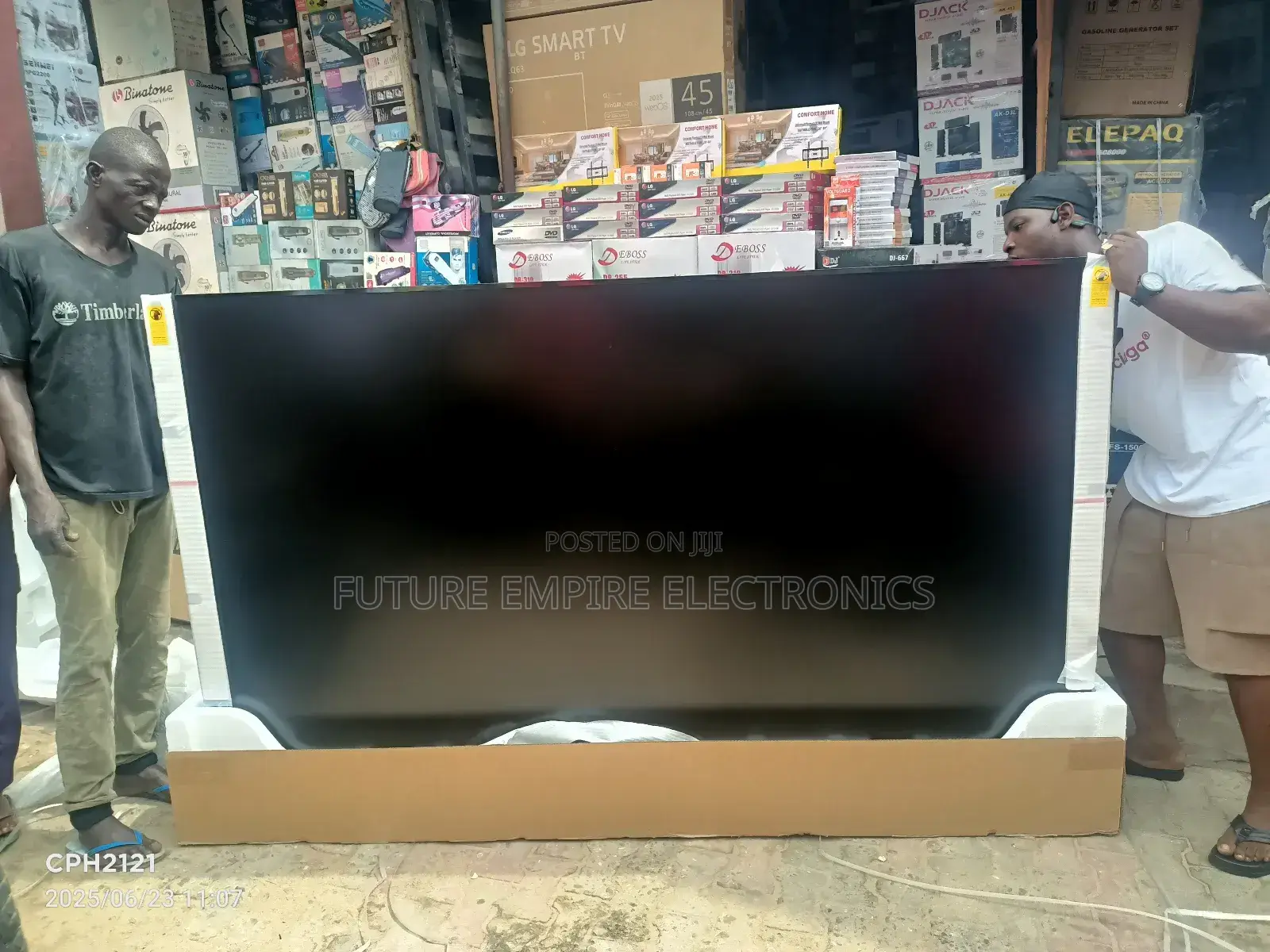 Original Hisense TV 100 Inche Smart Frameless Q7 Series Qled