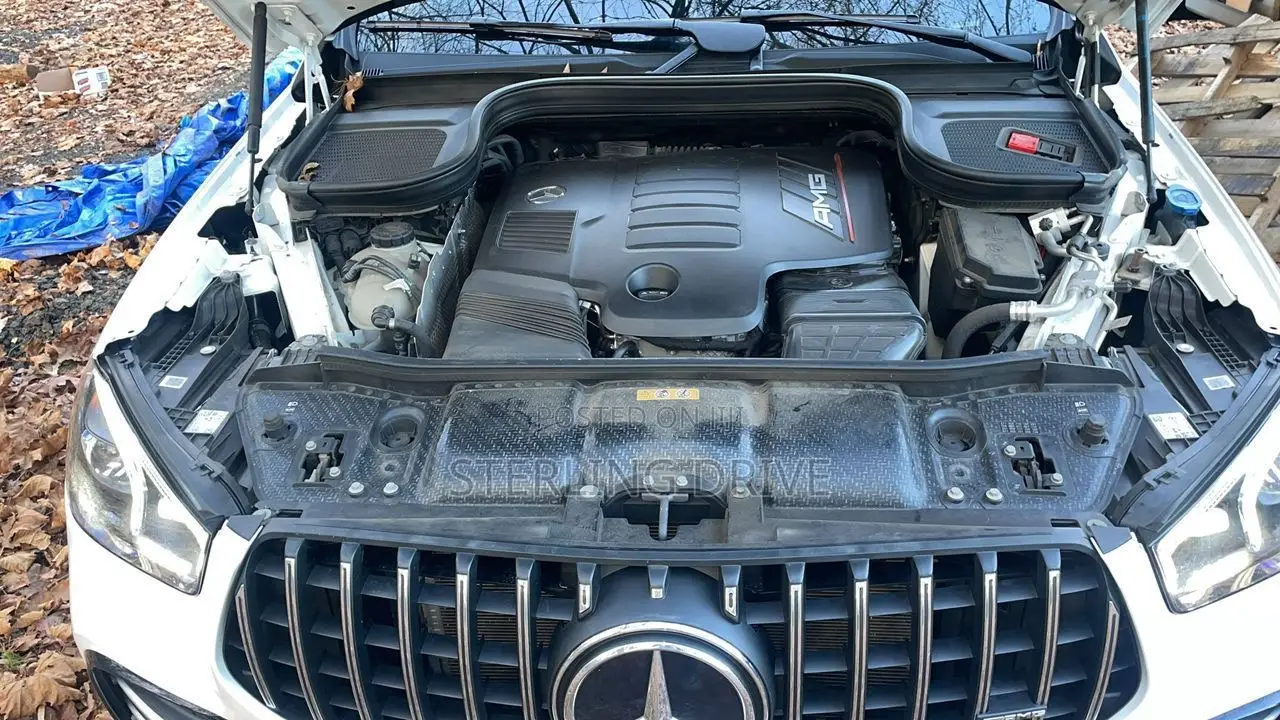 Mercedes-Benz GLE53 2021 White
