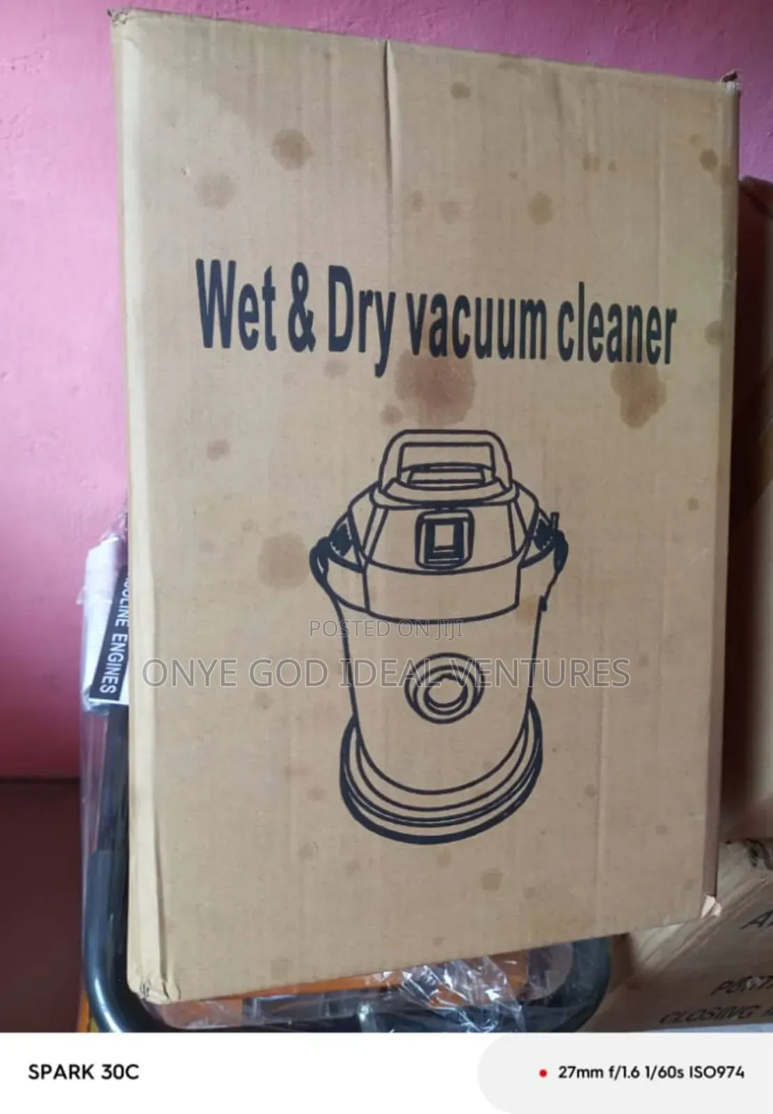 Wet and Dry Vacuum Cleaner