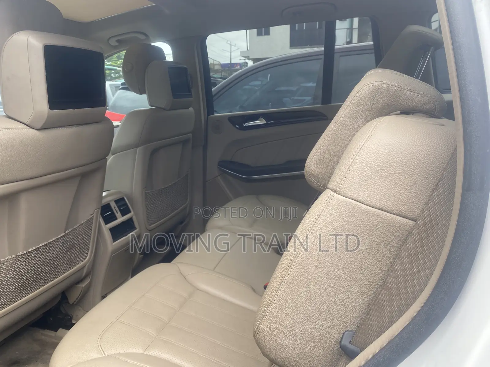 Mercedes-Benz GL-Class GL450 4MATIC 4dr SUV AWD (4.7L 8cyl Turbo 7A)