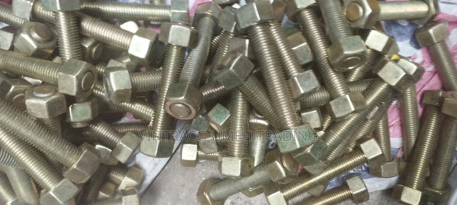 7/8 X 150mm Stud Bolt Nuts Zinc Plated/Bichromate Treated