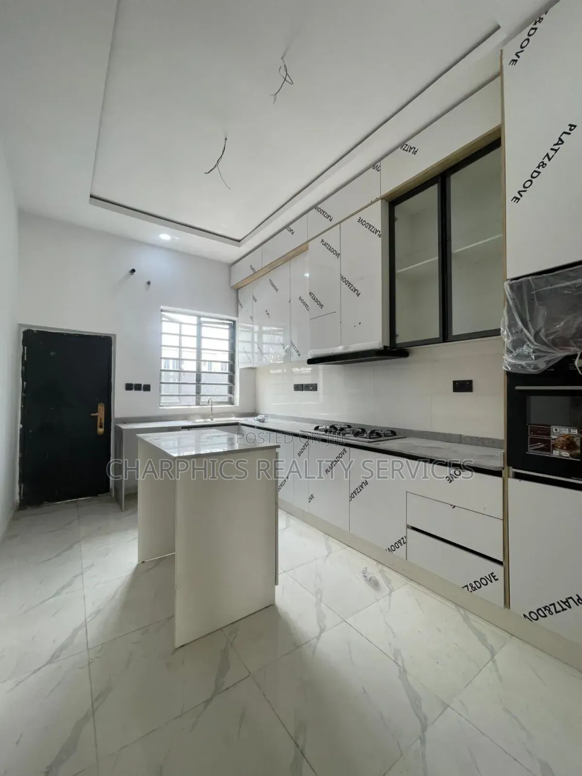 Furnished 4bdrm Duplex in Lekki for sale