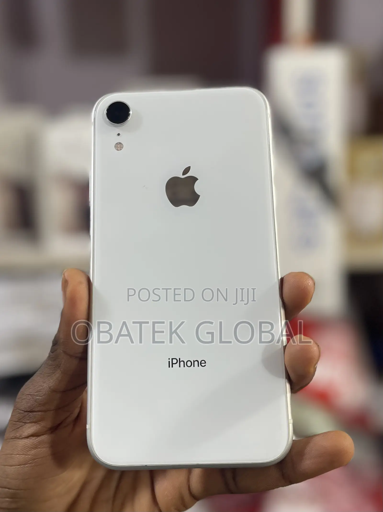 Apple iPhone XR 64 GB White