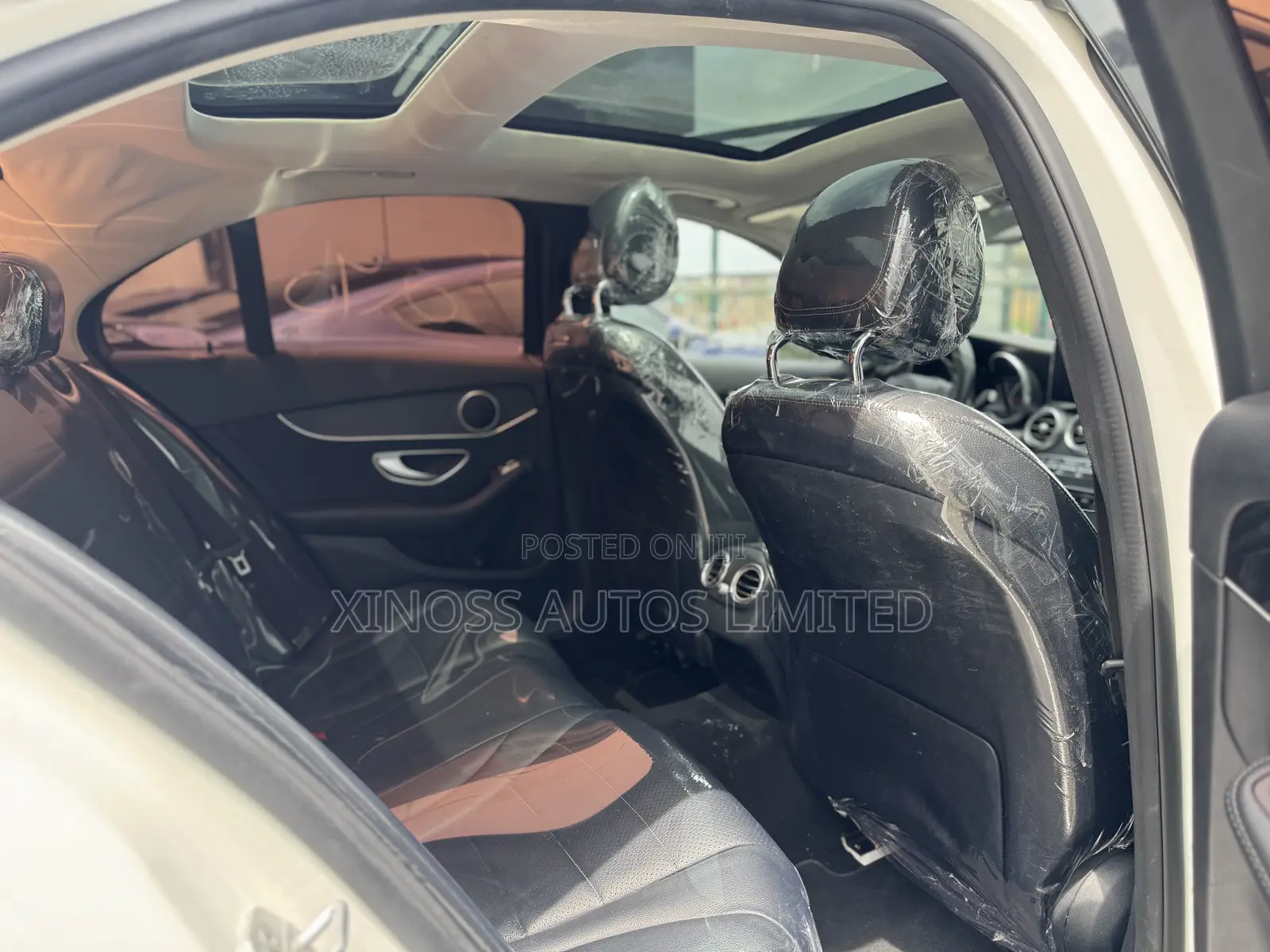 Mercedes-Benz C300 Sport 4Matic Sedan AWD (2.0L 4cyll 7A) 2016 White