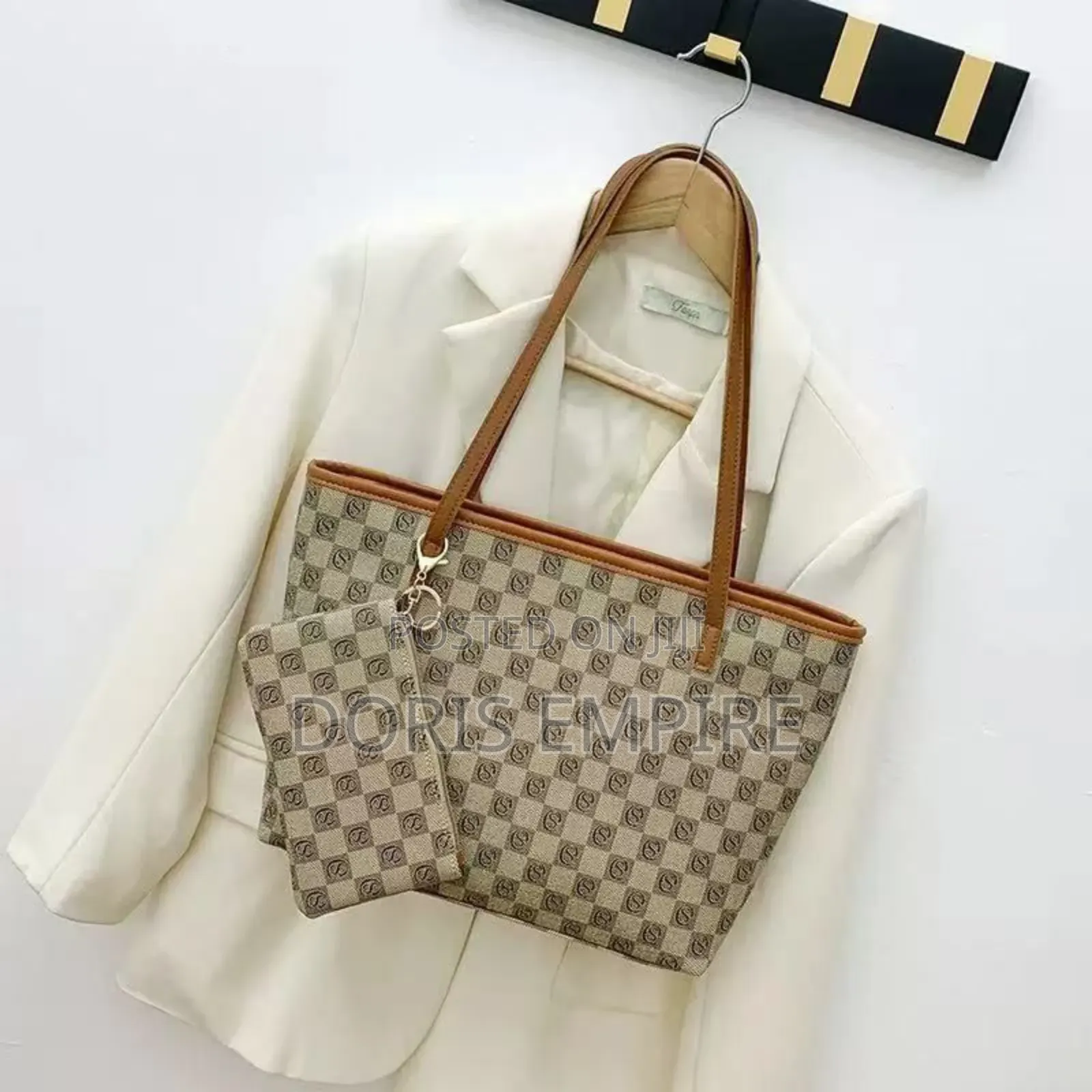 Qaulity Tote Bag
Available