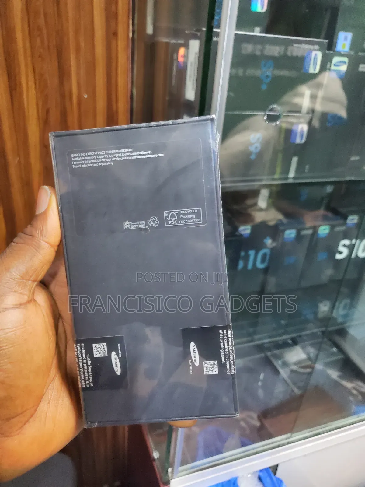 New Samsung Galaxy S22 5G 128 GB Black