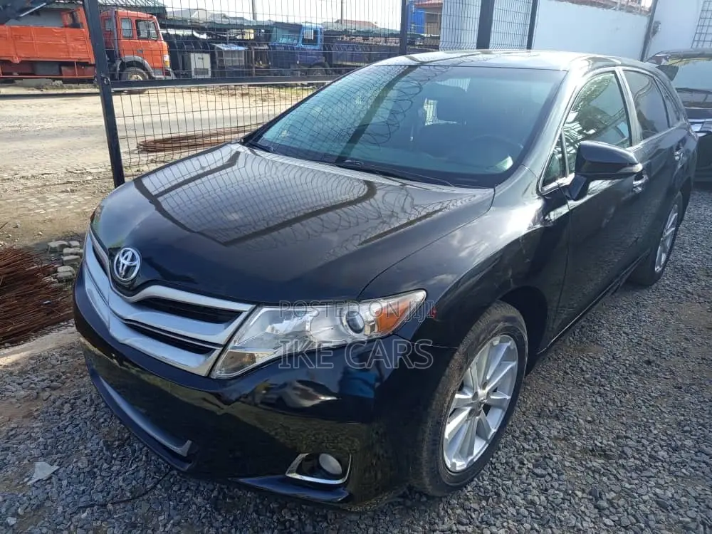 Toyota Venza XLE AWD 2013 Black