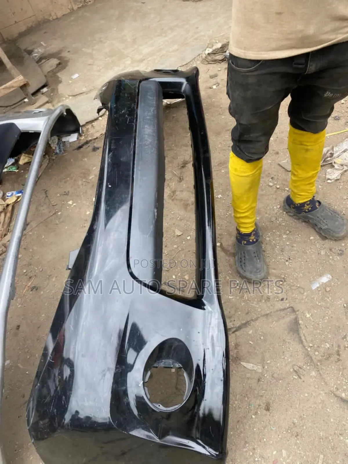 Toyota Sienna 2015 Model Empty Bumper Front One