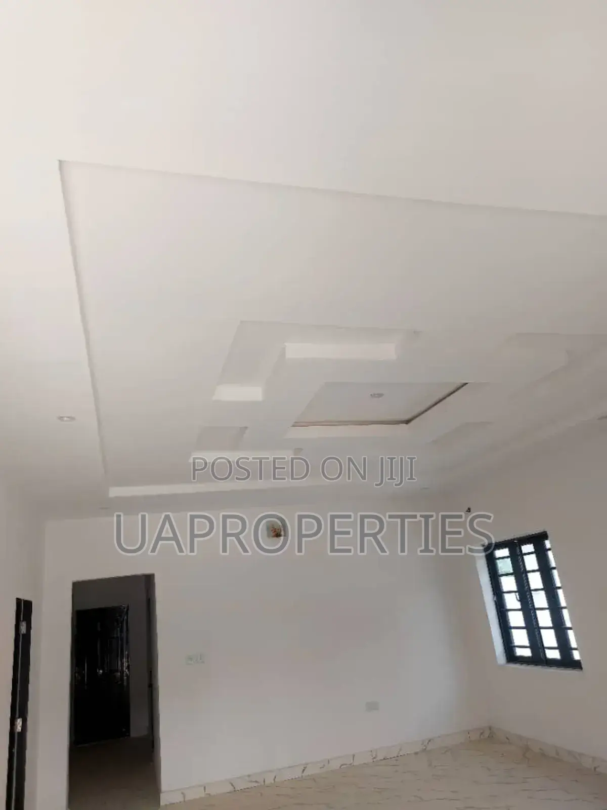 3bdrm Bungalow in Awoyaya for sale