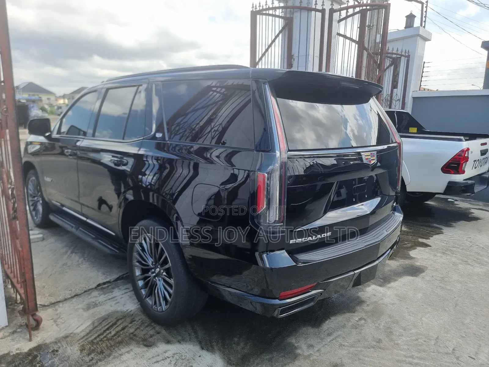 Cadillac Escalade 2022 Black