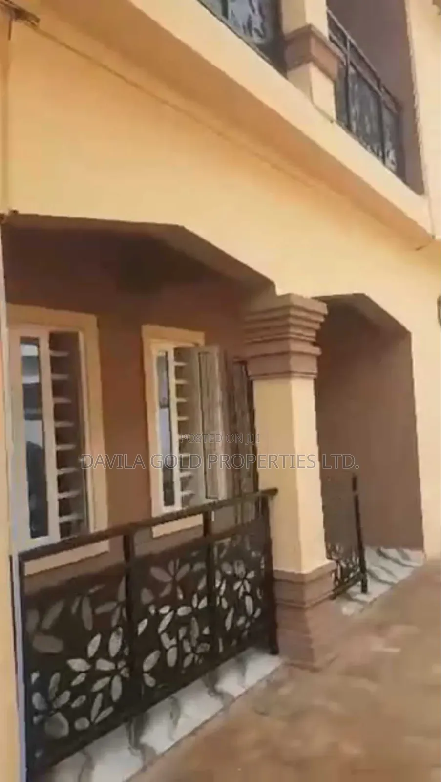 20bdrm Block of Flats in Benin City for sale