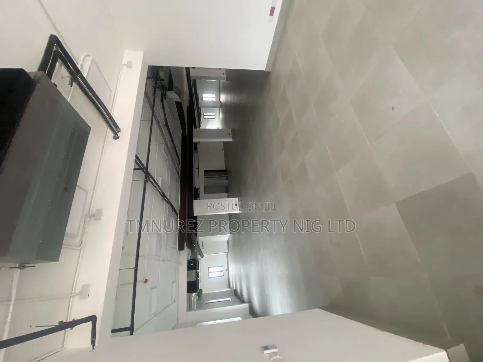 Open Space to Let for Many Purposes