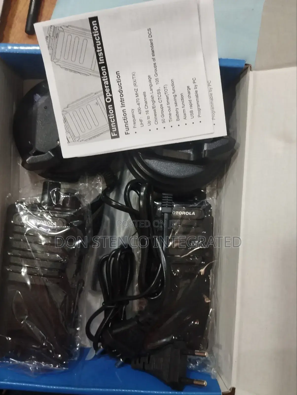 Motorola M9 Two Two Way Radio
