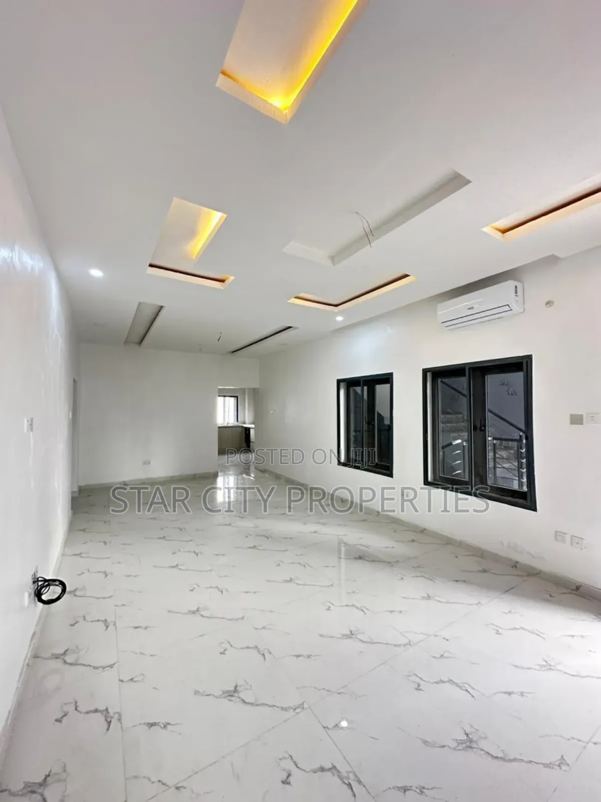 3bdrm Apartment in Ikoyi Lagos for rent