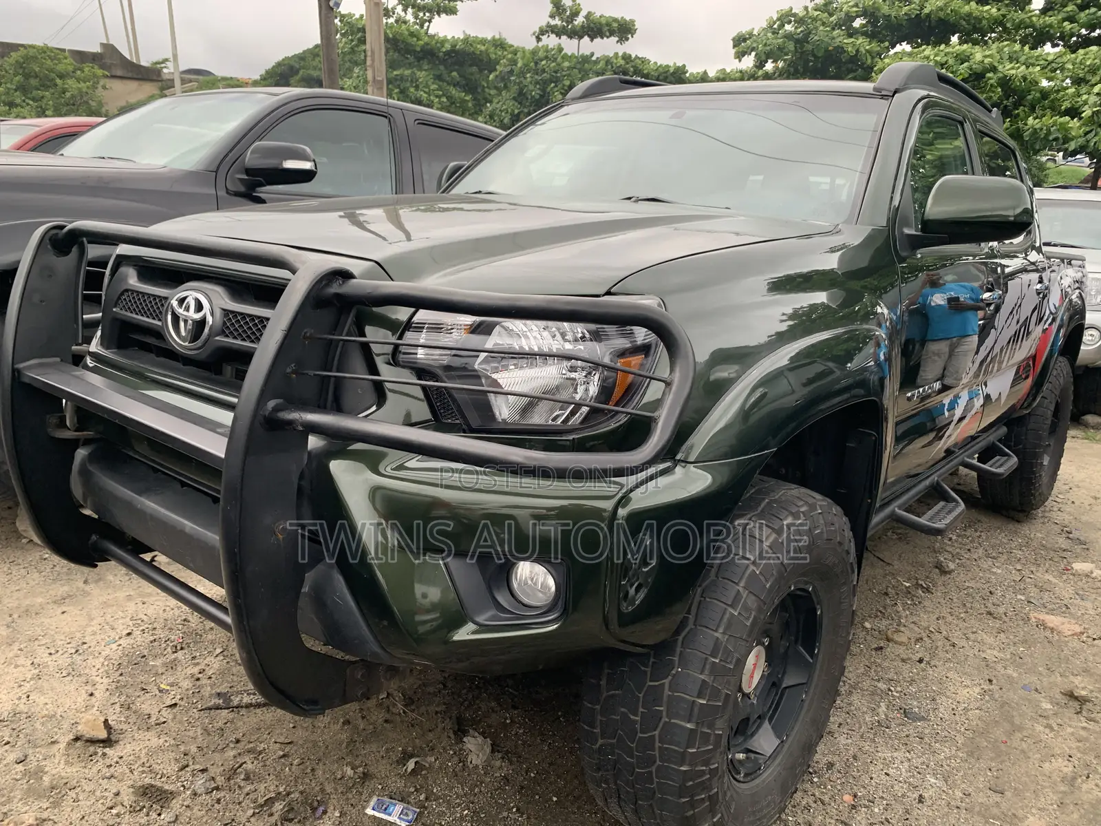 Toyota Tacoma V6 4dr Double Cab 4WD 6.1 ft. SB (4.0L 6cyl 5A) 2014 Black