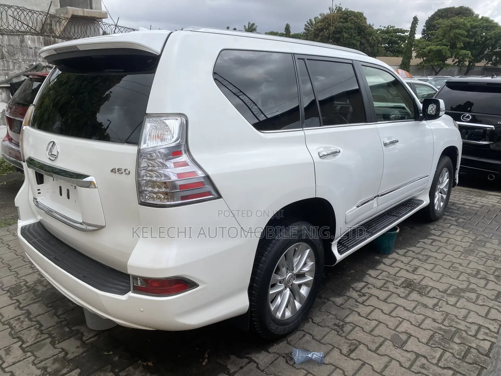 Lexus GX 460 Luxury 2016 White
