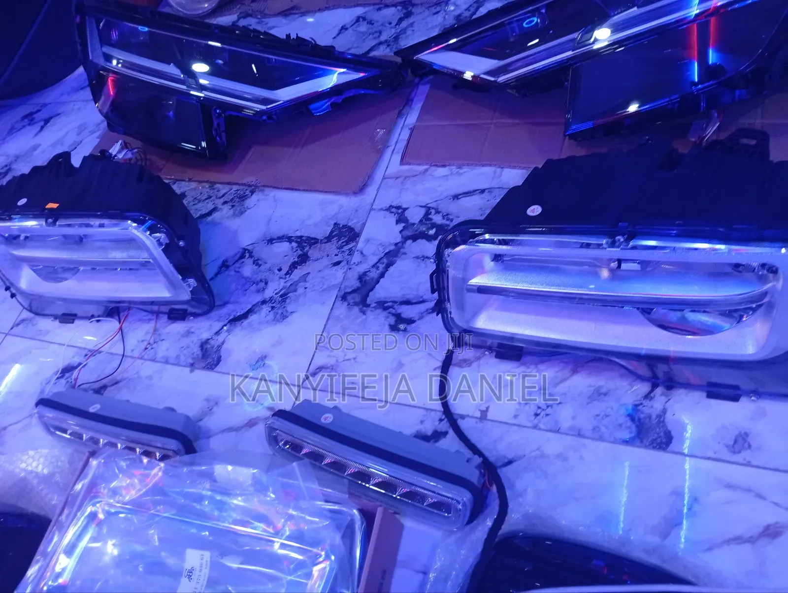 Headlight Audi Q8 2023
