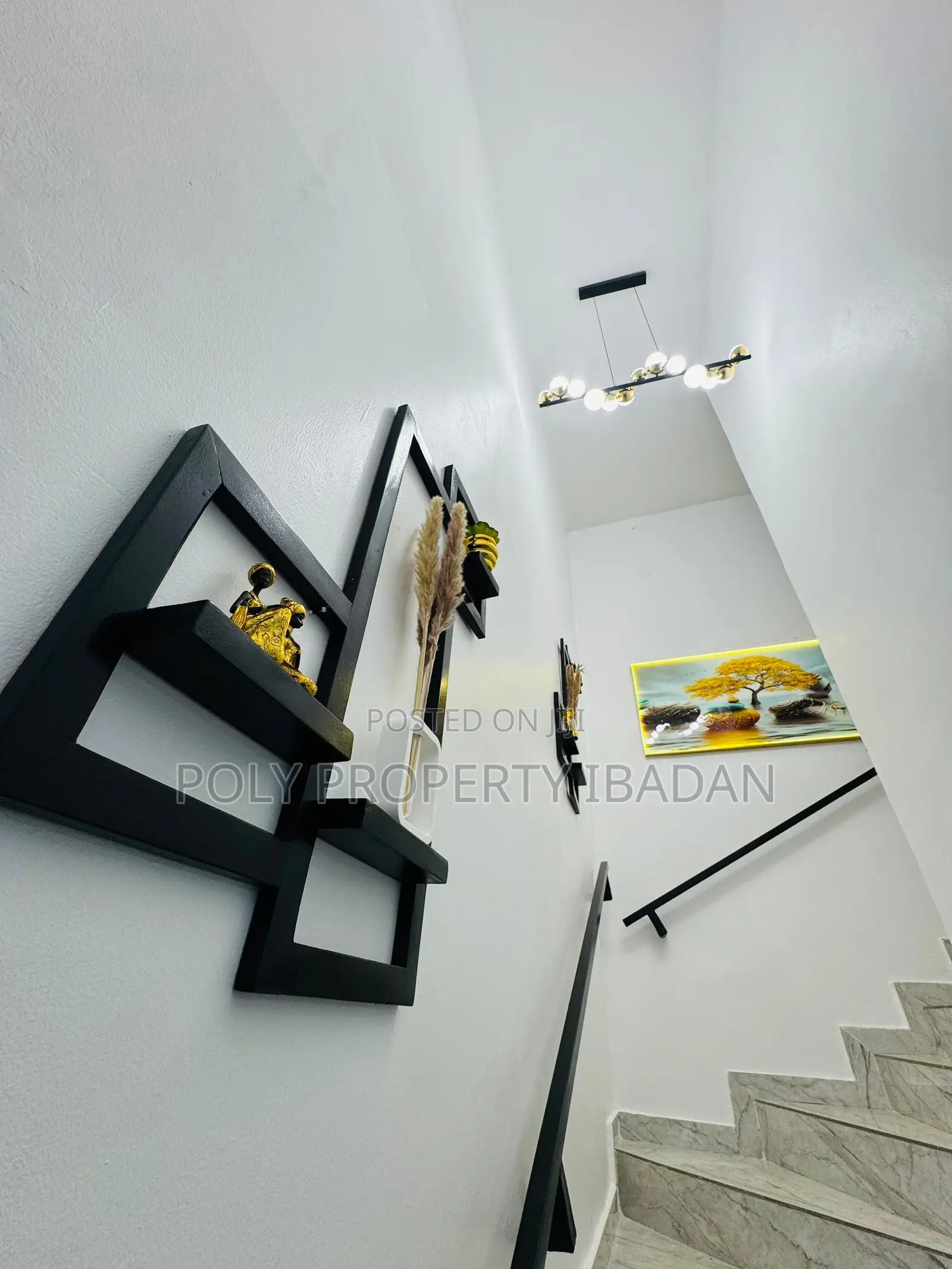 2 3 Bedroom Shortlet at Th Jericho Gra