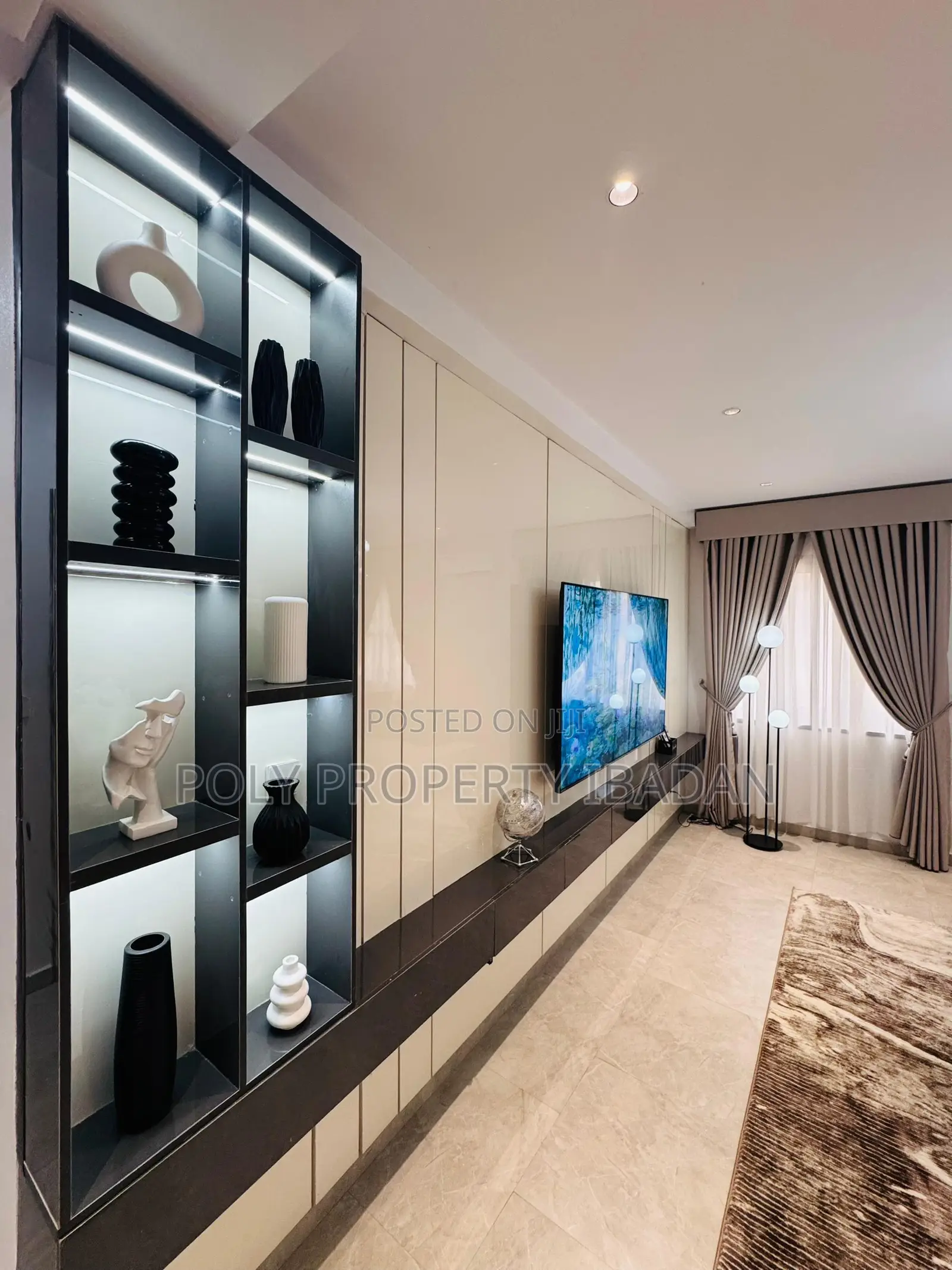 2 3 Bedroom Shortlet at Th Jericho Gra