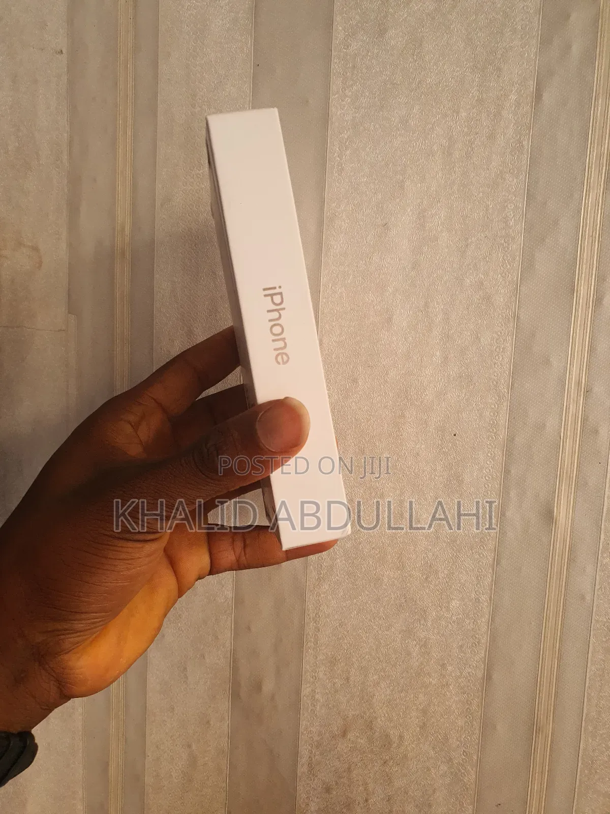 New Apple iPhone 16 Pro 128 GB Silver