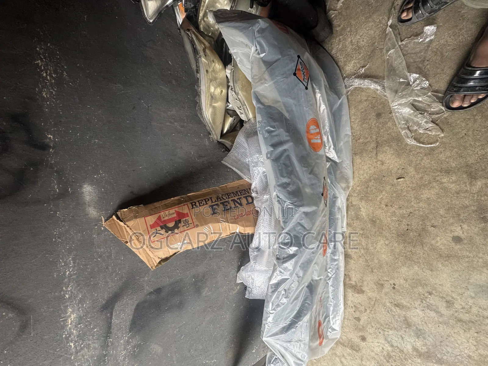 Complete Bumper Camry 2018 / 2020 Le Available