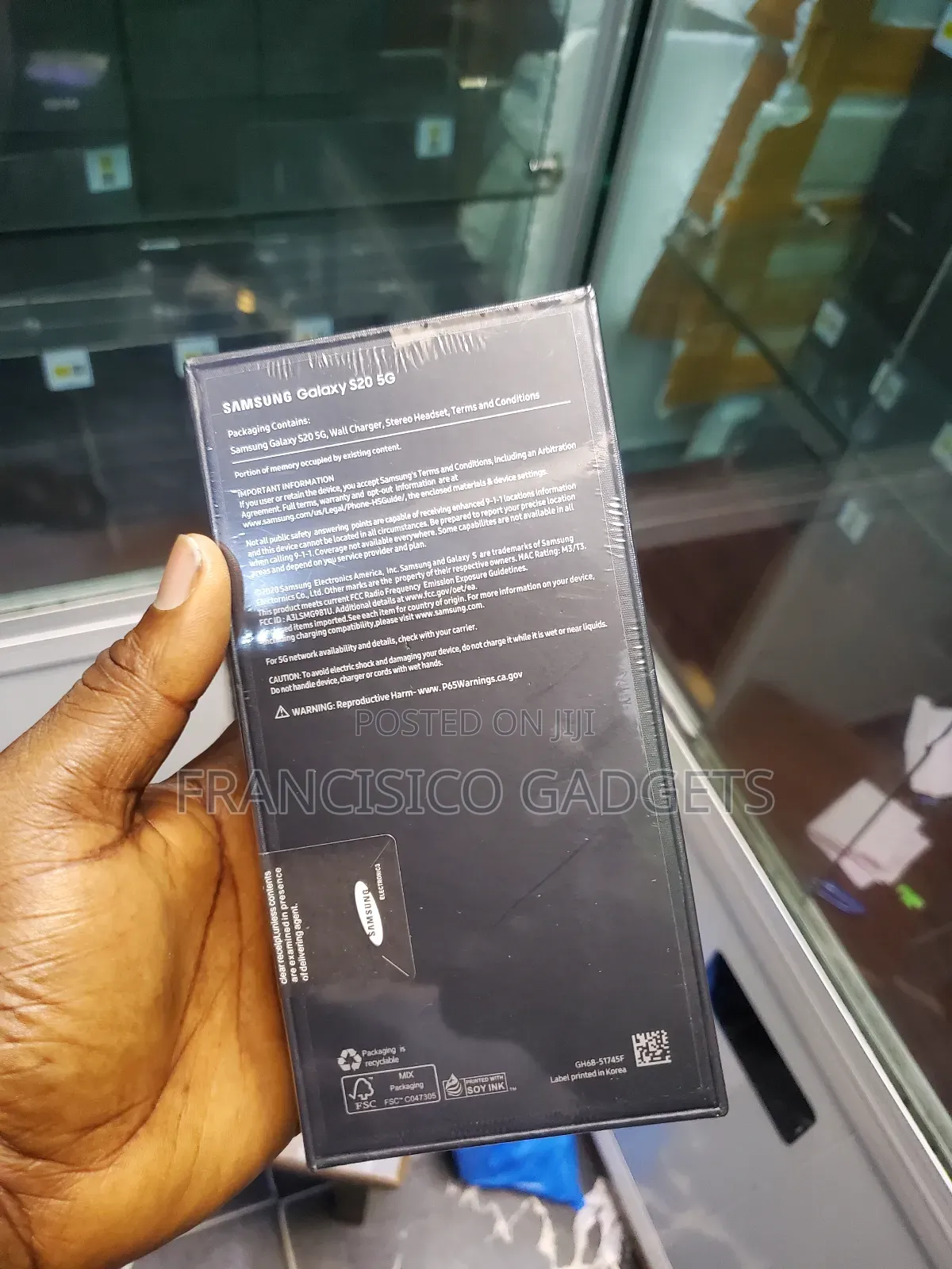 New Samsung Galaxy S20 128 GB Purple