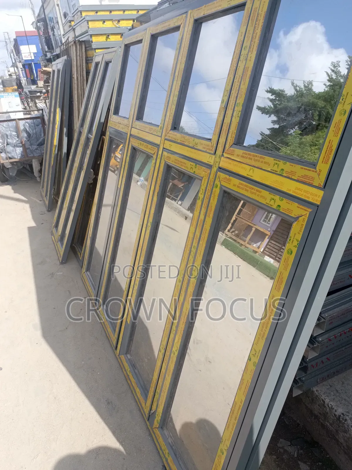 Frameless And Casement Alumaco