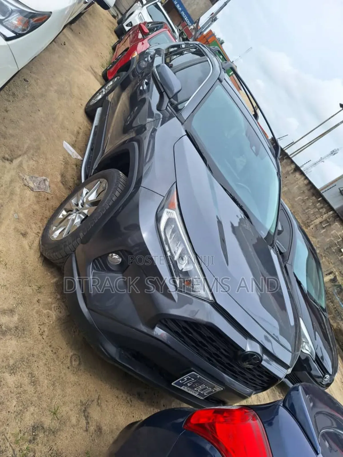 Toyota RAV4 XLE AWD 2020 Gray