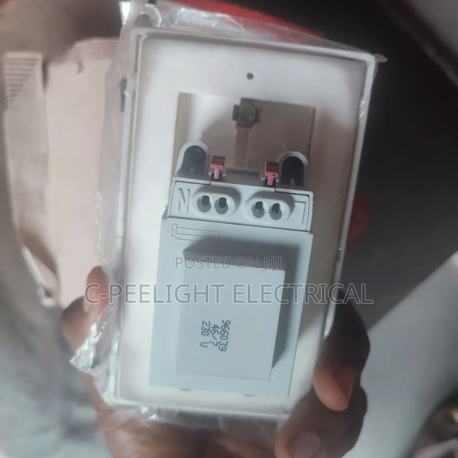 Legrand Sheva Socket