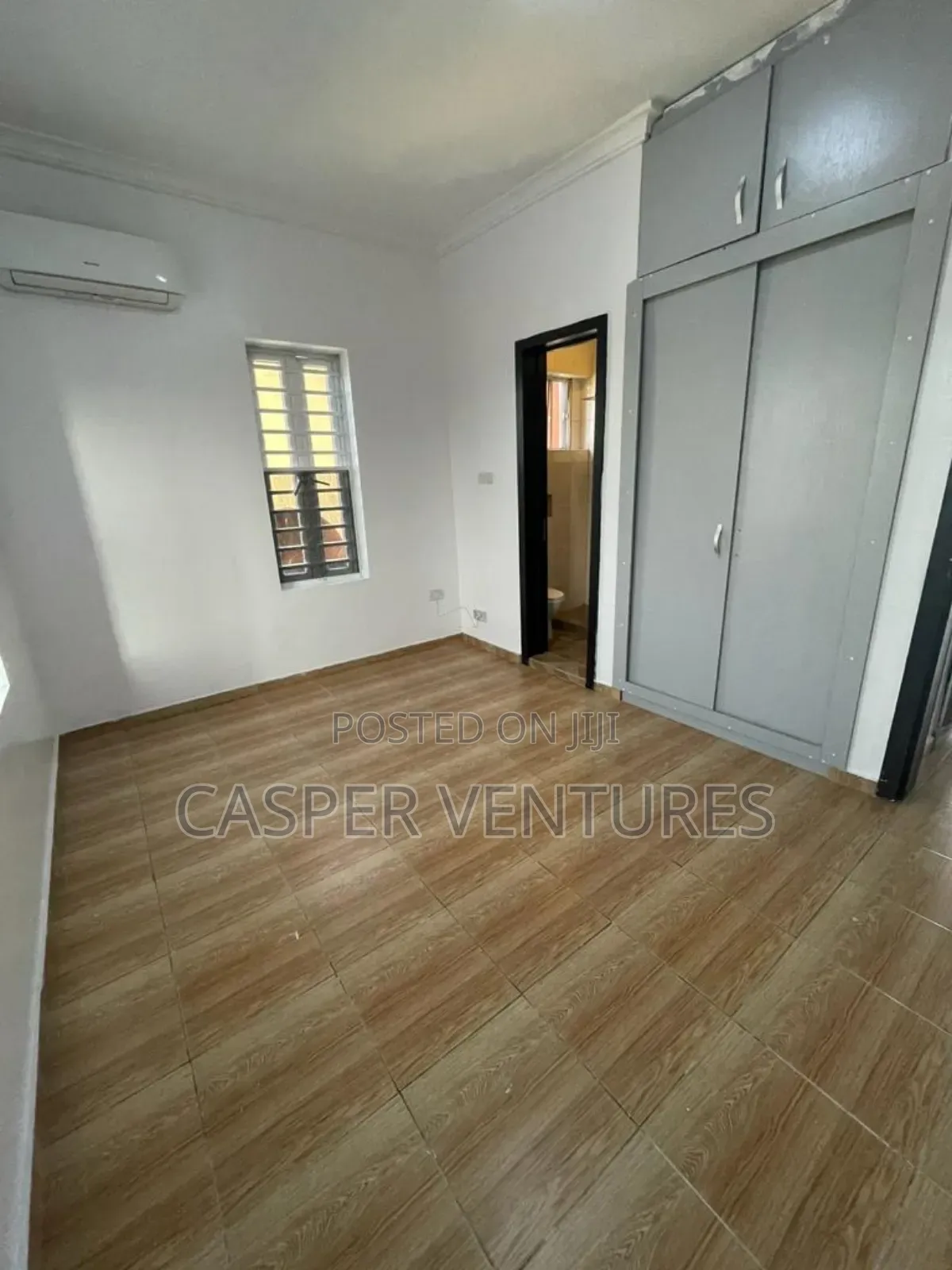 Furnished 1bdrm Room & Parlour in Off Alpha Beach, Lekki Phase 2