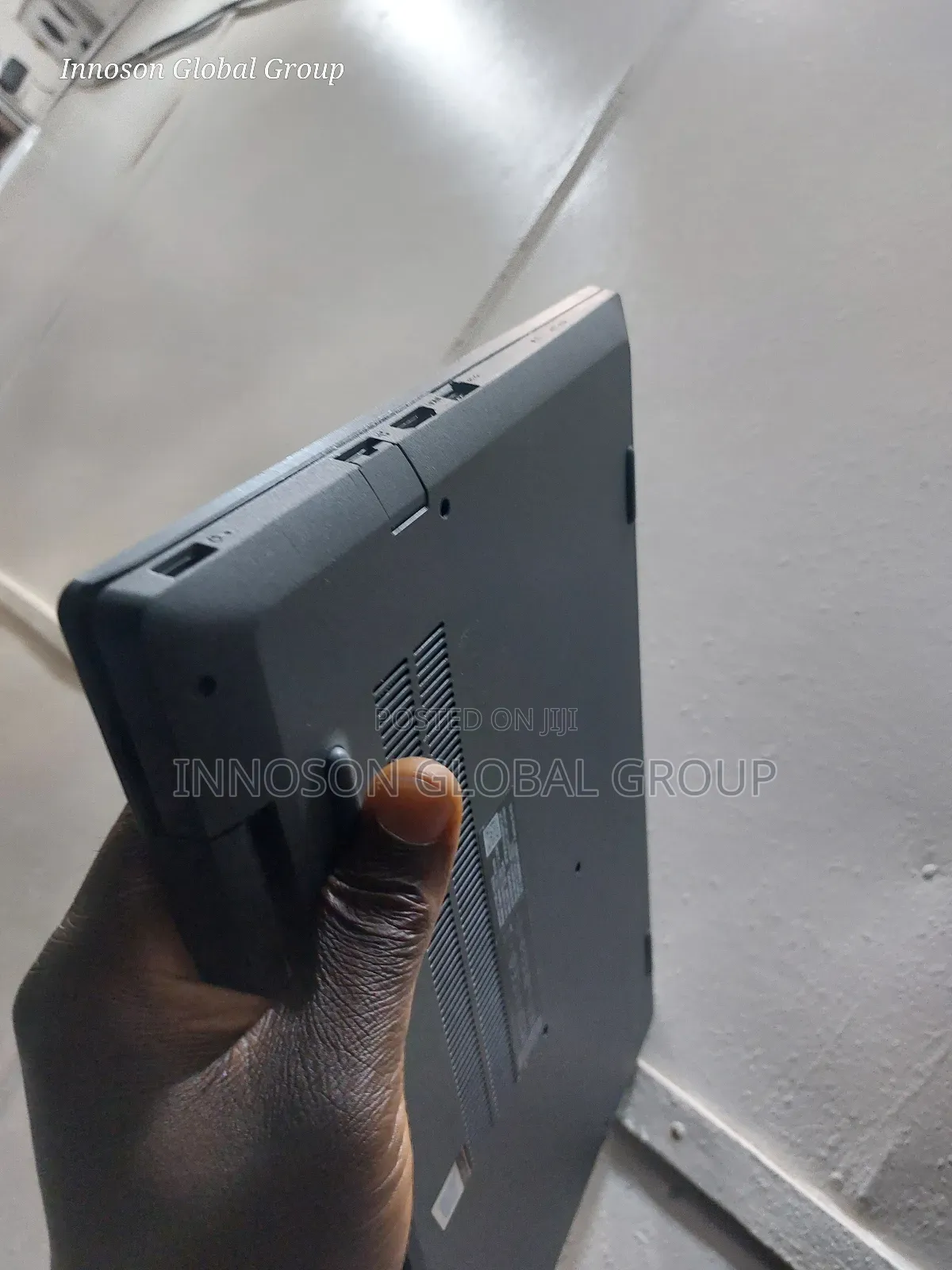 Laptop Lenovo V130 4GB Intel Core i5 SSD 128GB