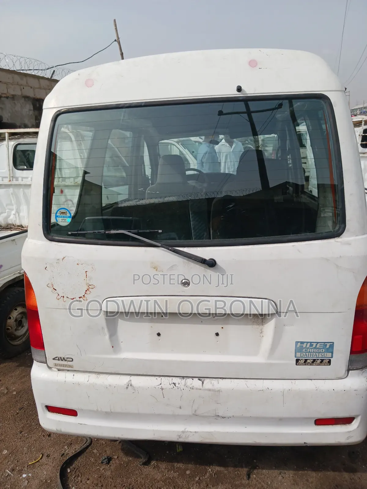 Daihatsu Hijet 2002 White