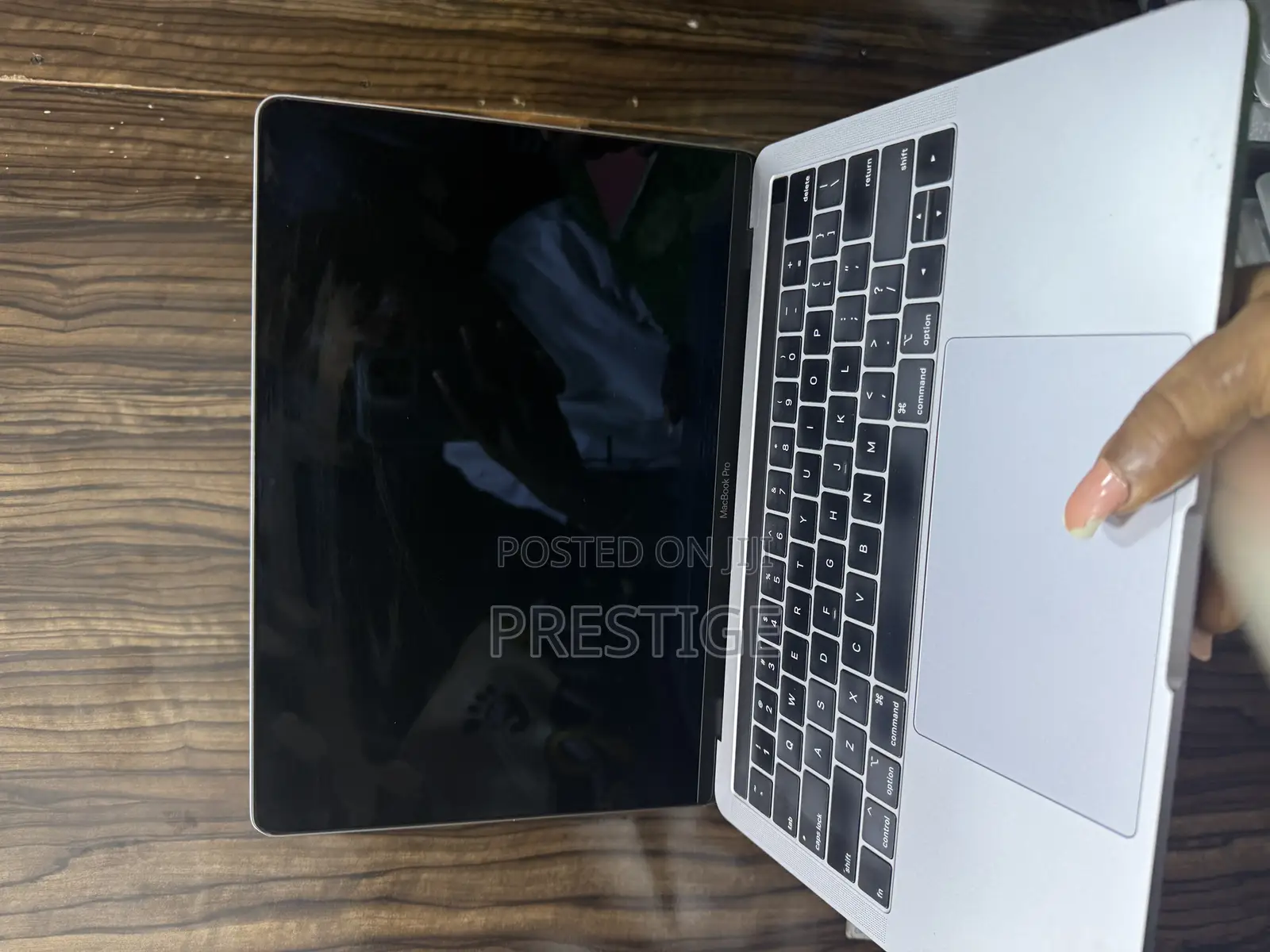 Laptop Apple MacBook Pro 2019 16GB Intel Core I7 SSD 512GB