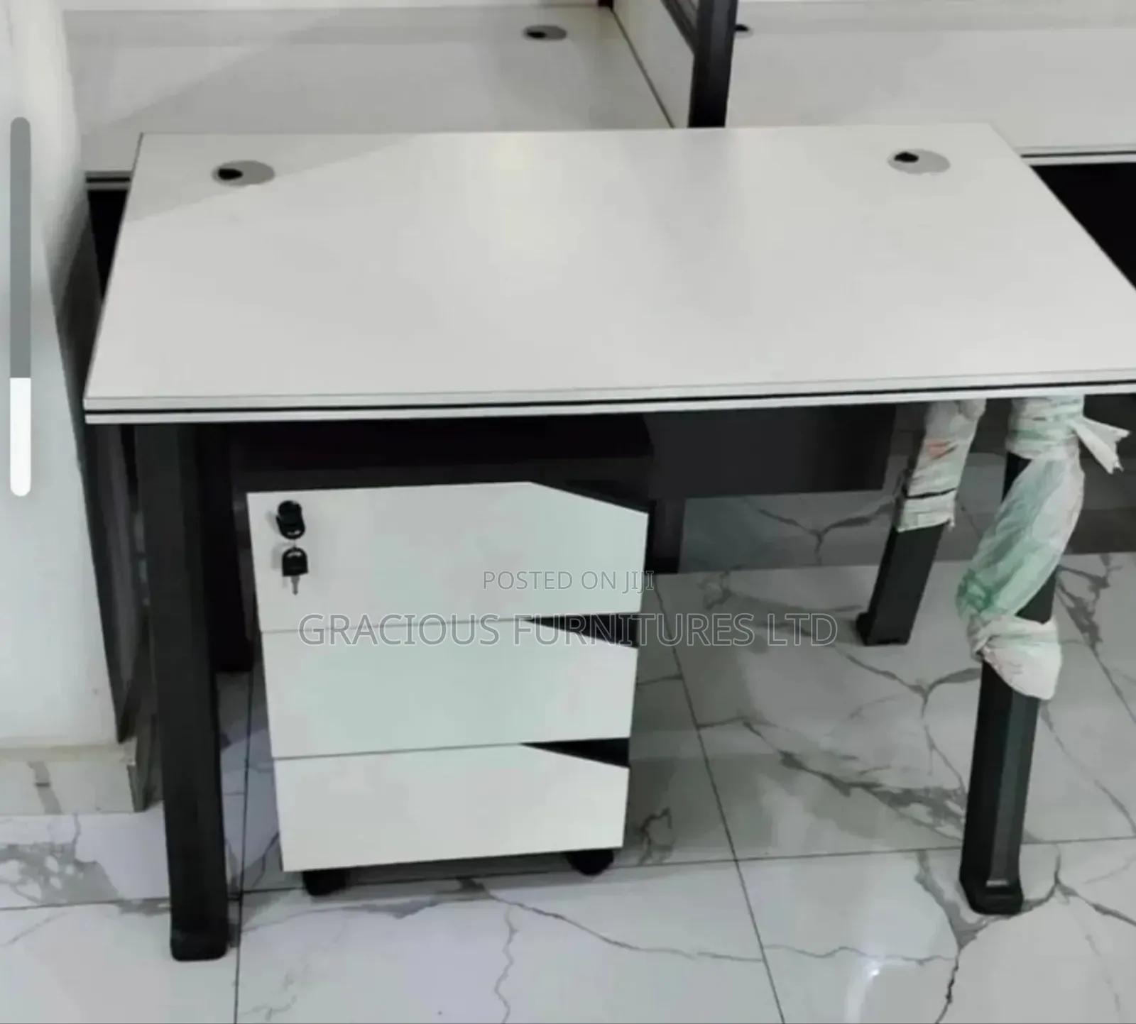 1.2 Meter Modern Office Desk