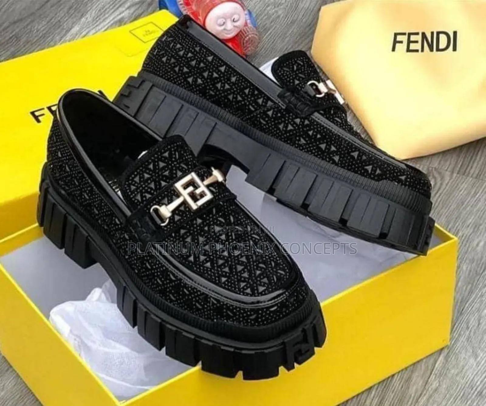 Luxury Fendi Unisex Shoe