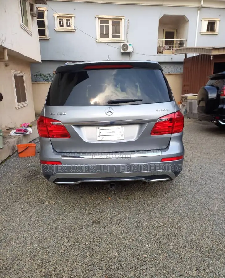 Mercedes-Benz GL-Class 2014 Silver