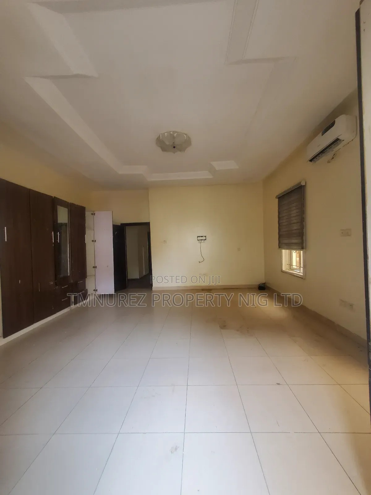 Studio Apartment in Chevron for rent
