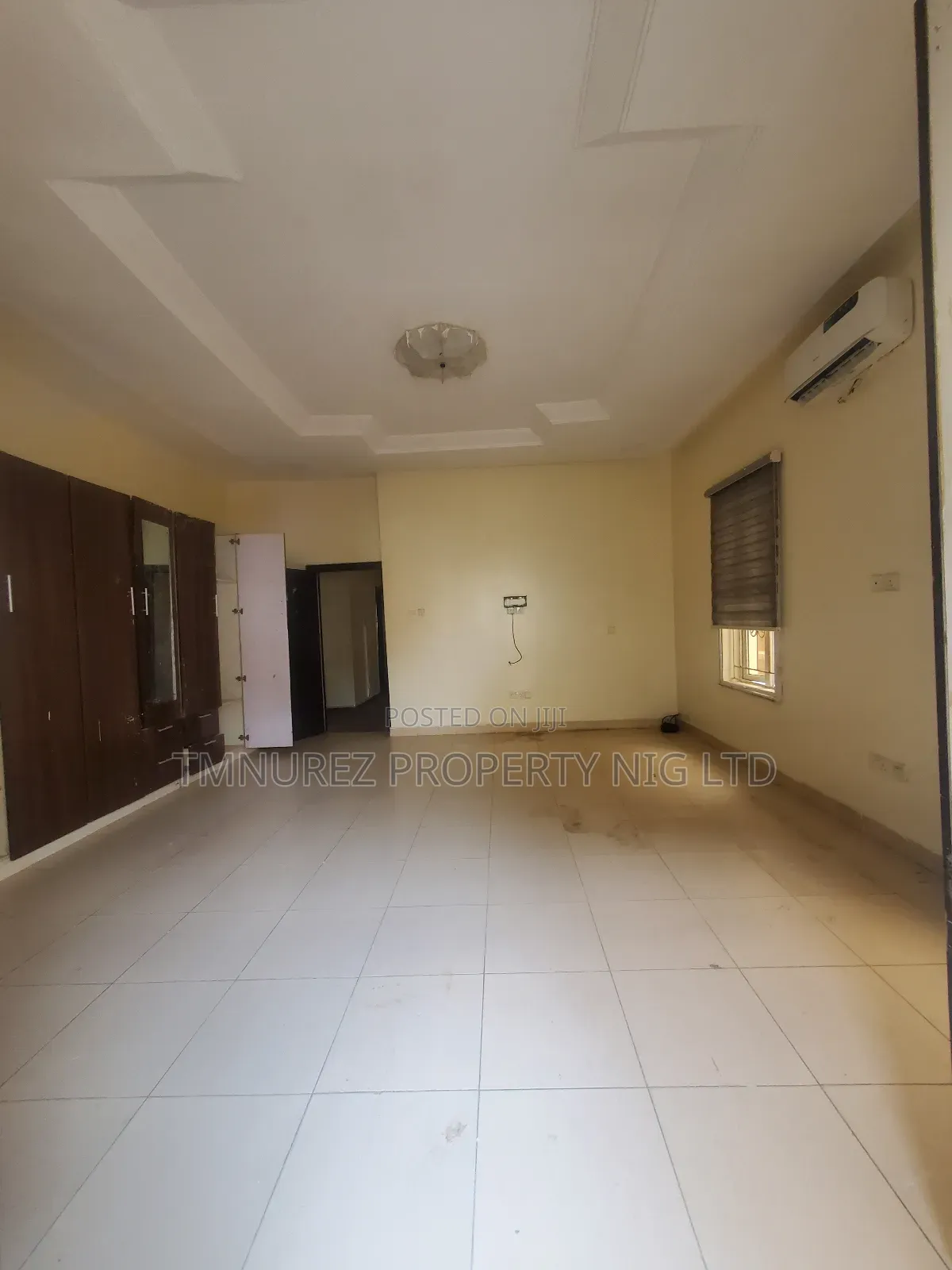 Studio Apartment in Chevron for rent