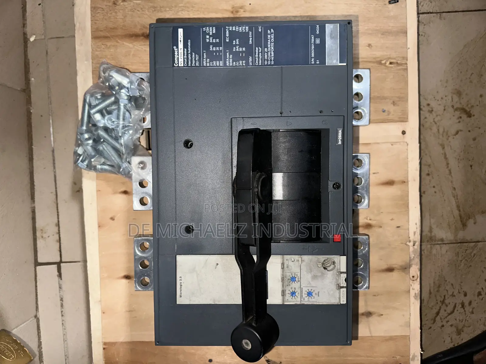 2500a Schneider Breaker 3pole