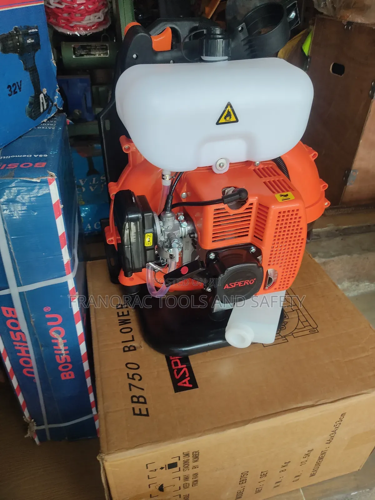 Petrol Air Blower Machine