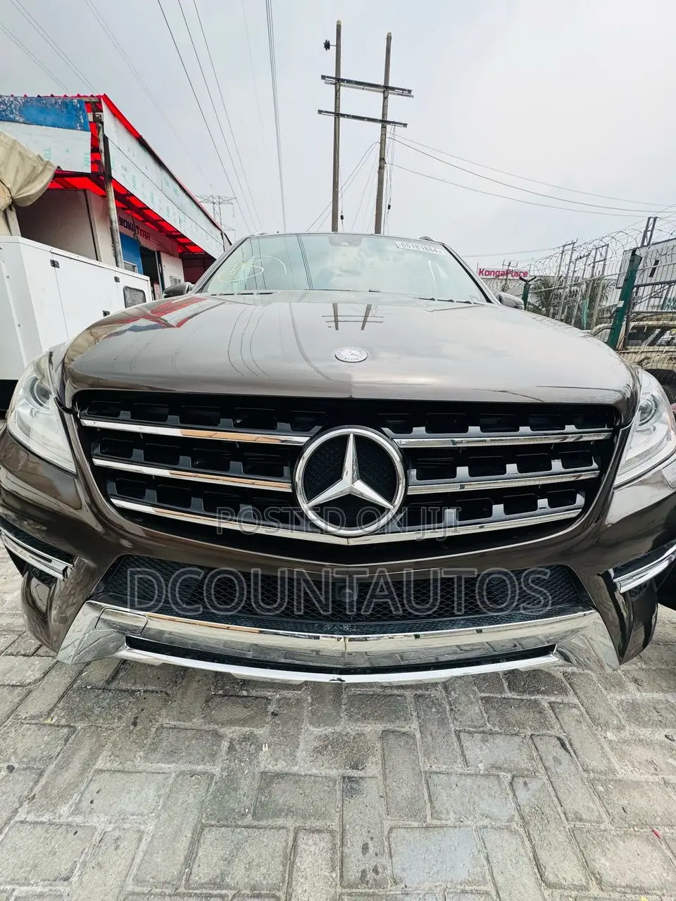 Mercedes-Benz M Class ML350 4MATIC 4dr SUV AWD (3.5L 6cyl 7A) 2014