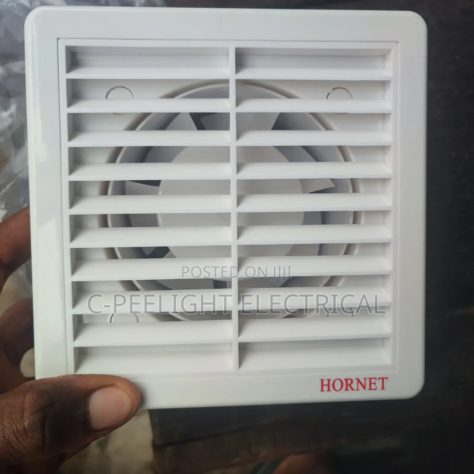 4x4 Extractor Fan