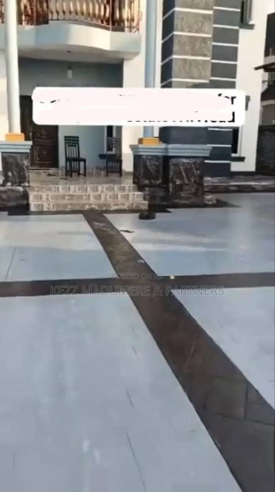5bdrm Duplex in Gated Estate Nta for sale