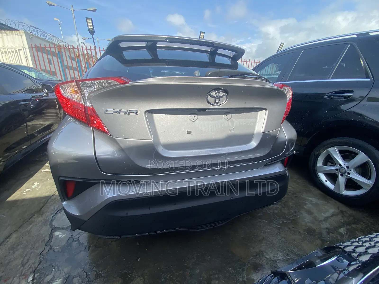 Toyota C-HR 2020 Gray