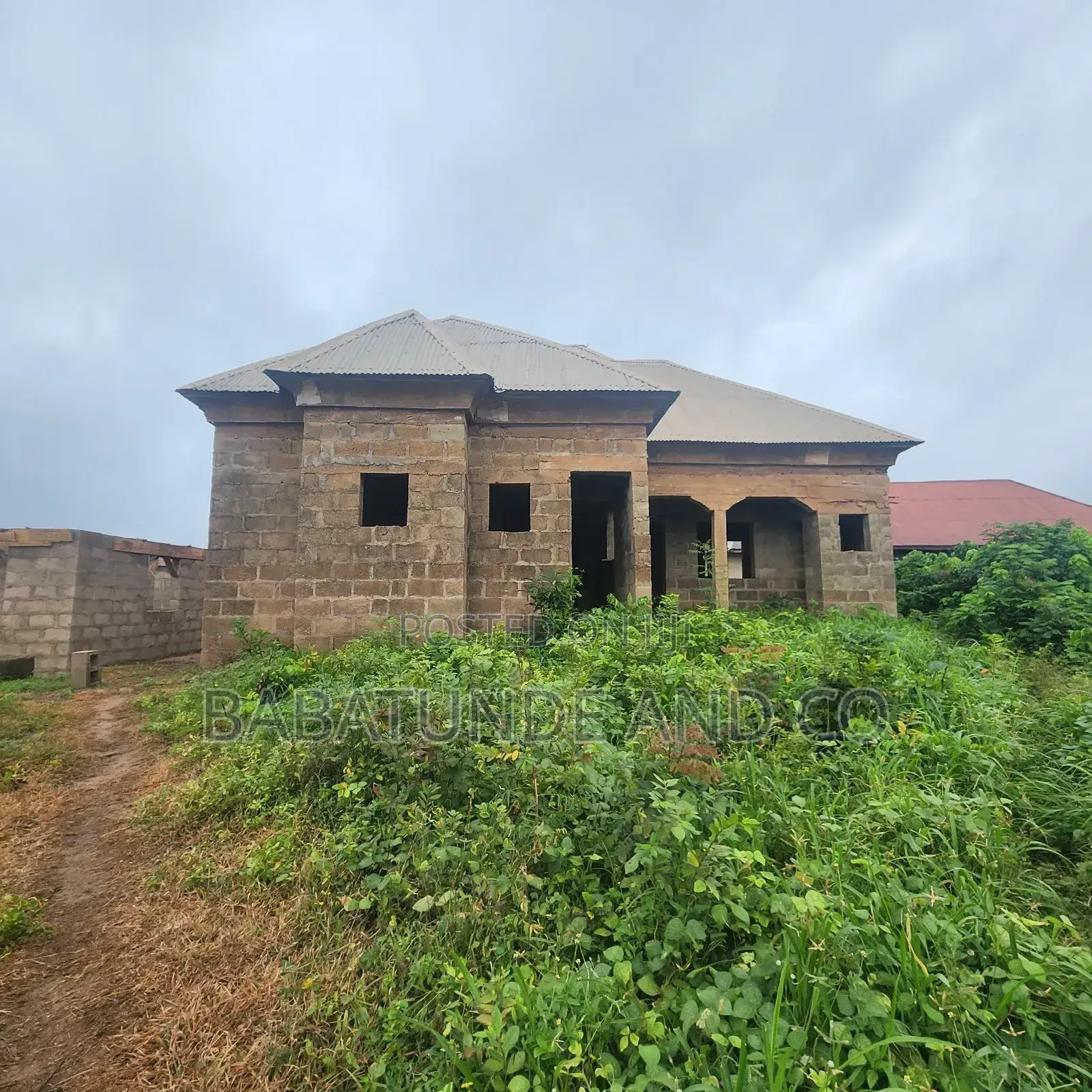 Three Bedroom Flat for Sale at Odo Oba, Moniya