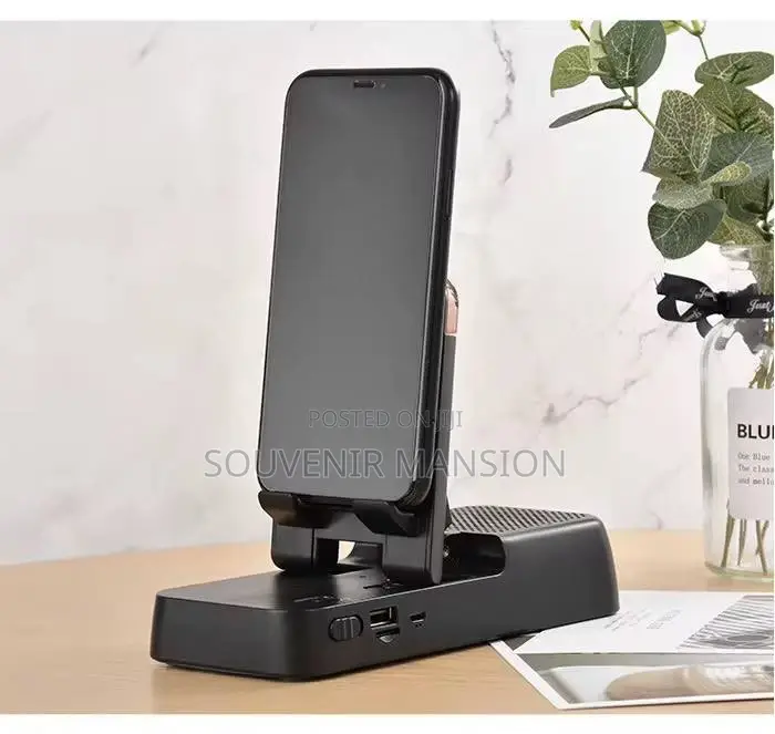 Bracket Phone Holder With Speaker
