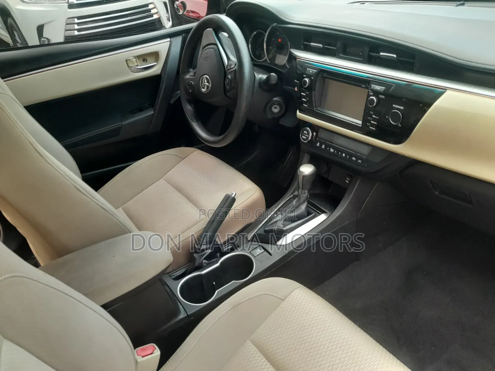 Toyota Corolla LE Plus 4dr Sedan (1.8L 4cyl CVT) 2015 Red