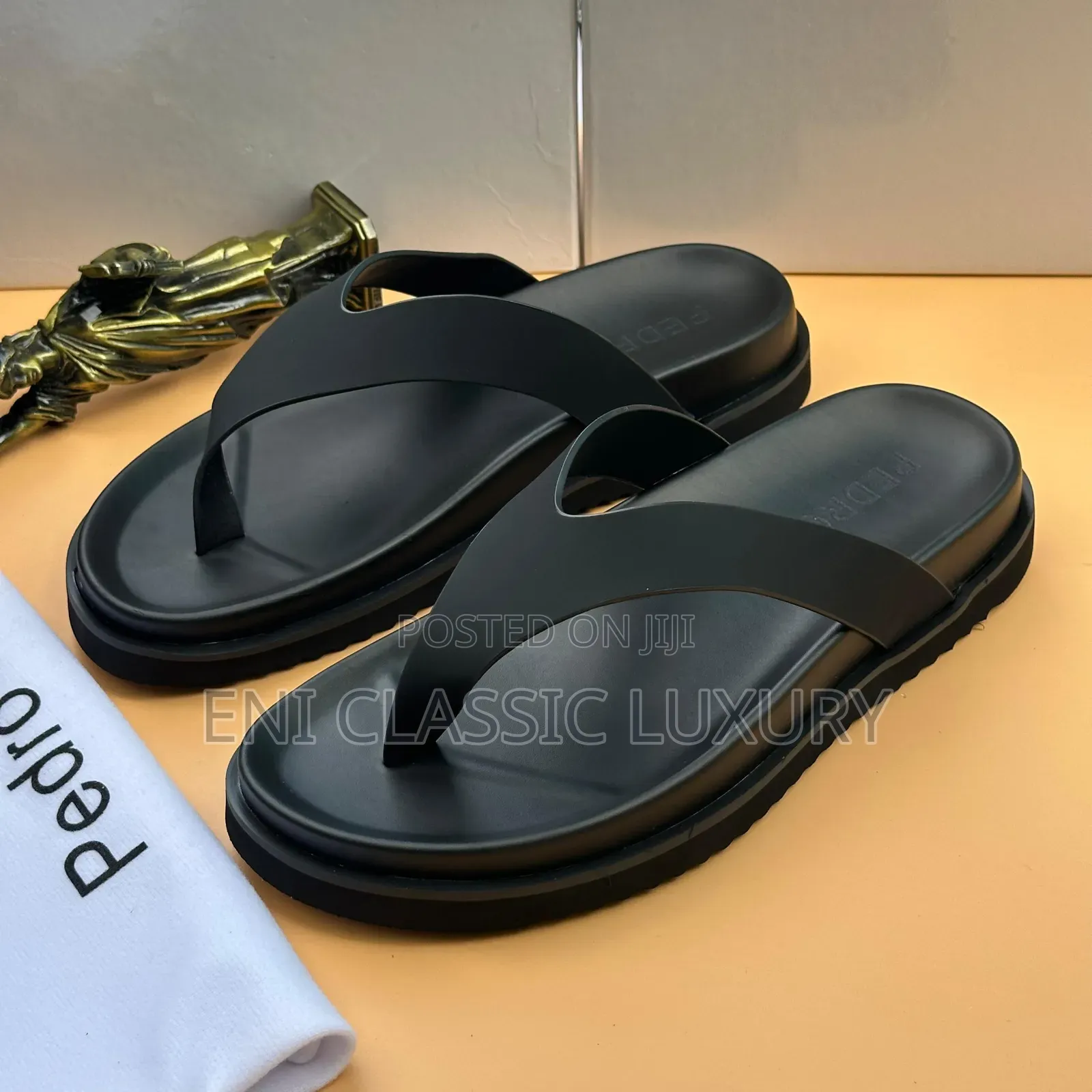 ๐ฏ Quality Luxury Designer Slipper Collection Louis Vuitton