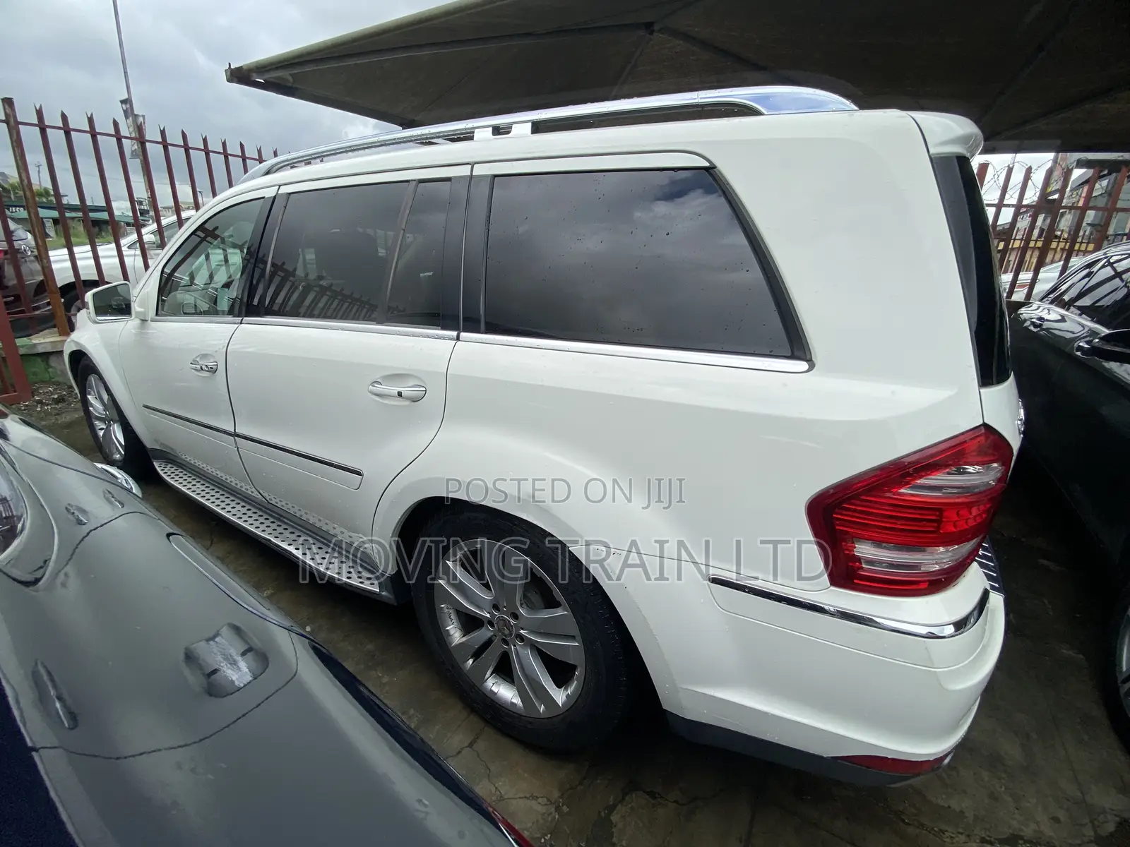 Mercedes-Benz GL-Class GL 450 2011 White